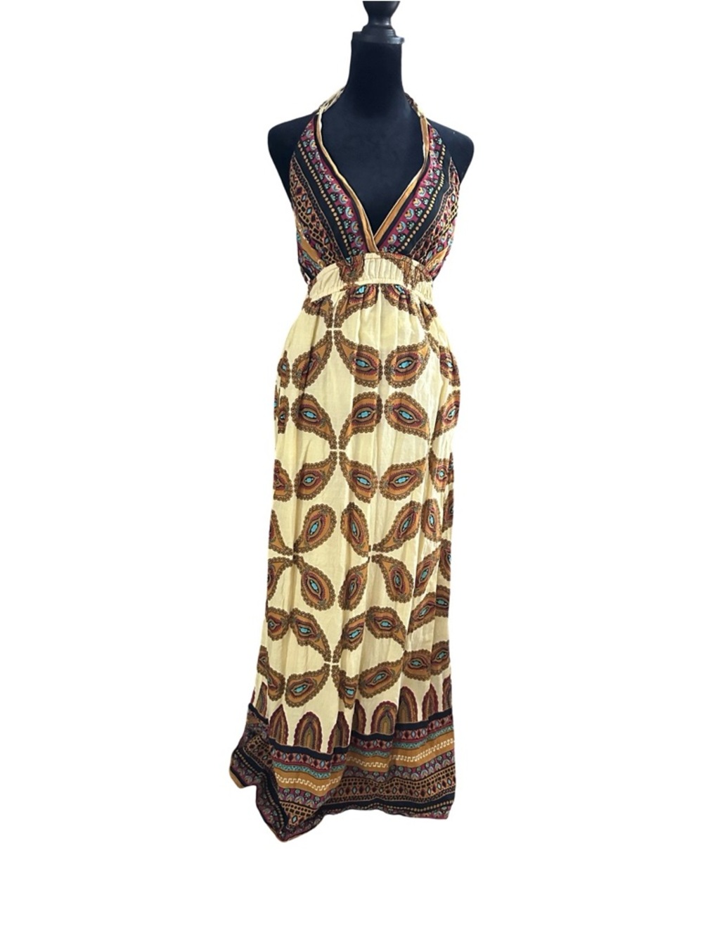 XXI Cream Halter Maxi Dress with Boho Print Size Large - Picture 3 of 6